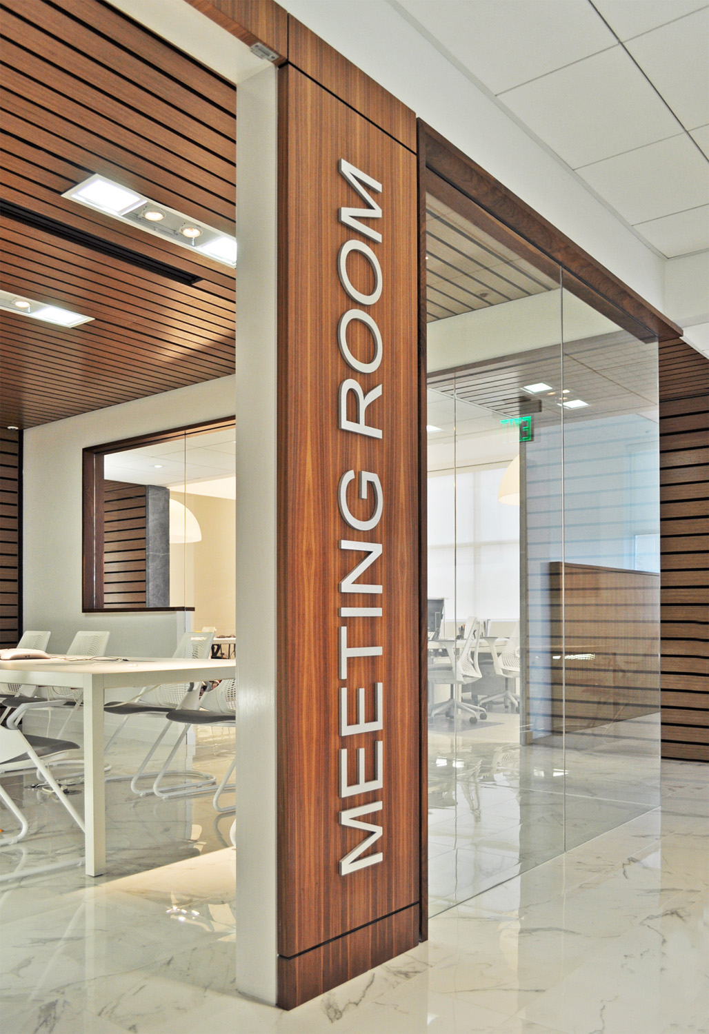 Featured_RPI_Meetingroom.jpg