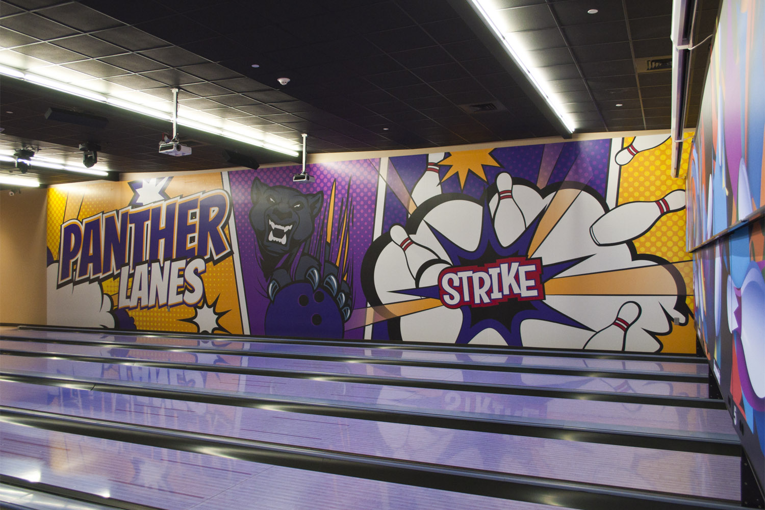 PrairieView_Bowling_WallGraphics2_web.jpg