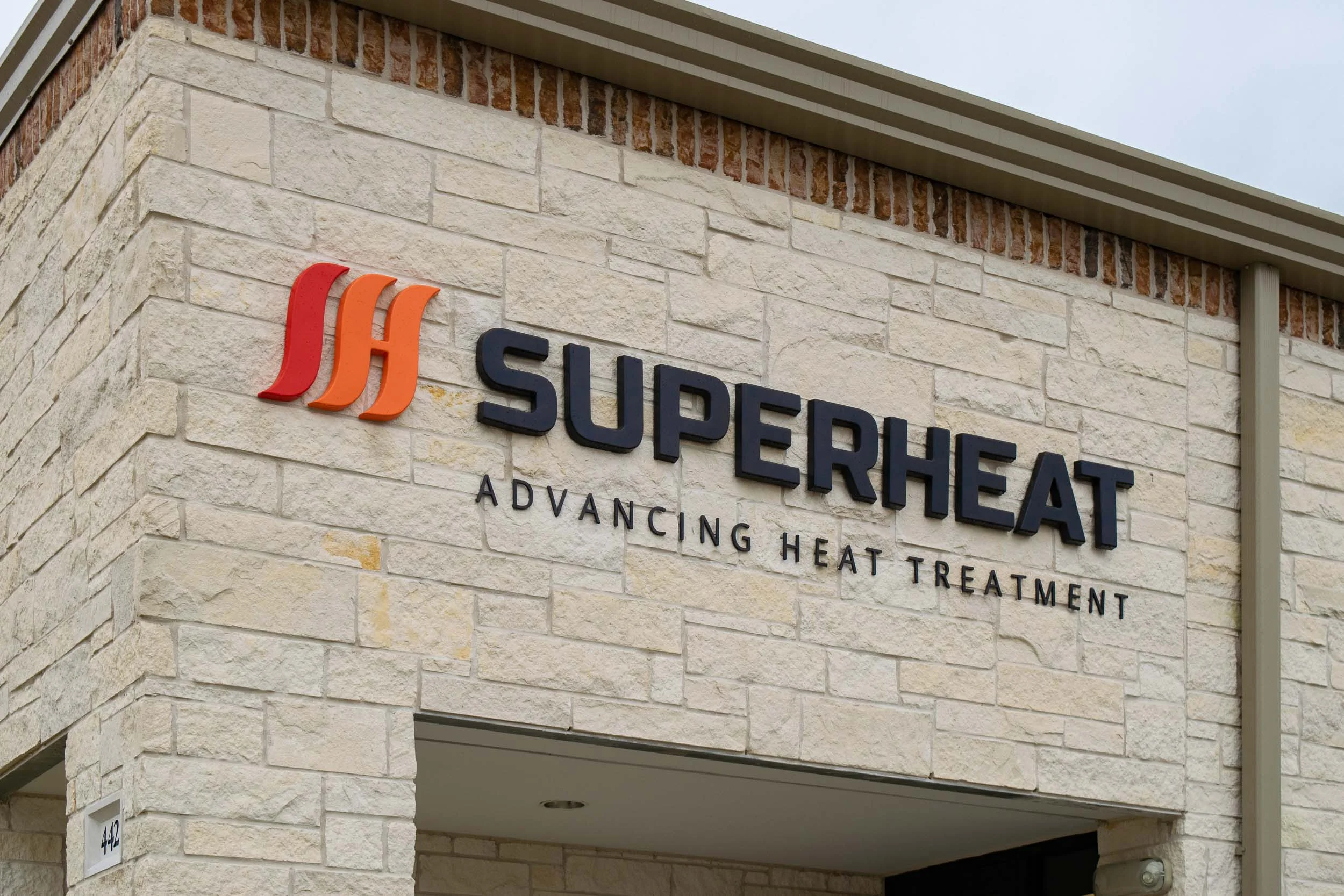SuperHeat - Formed Plastic Letters