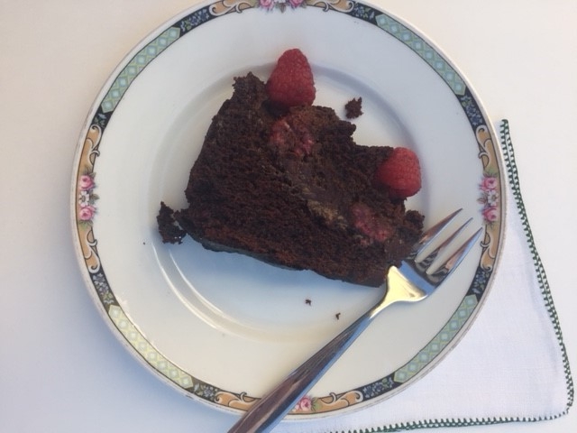 Raspberry Chocolate Cake2.jpg
