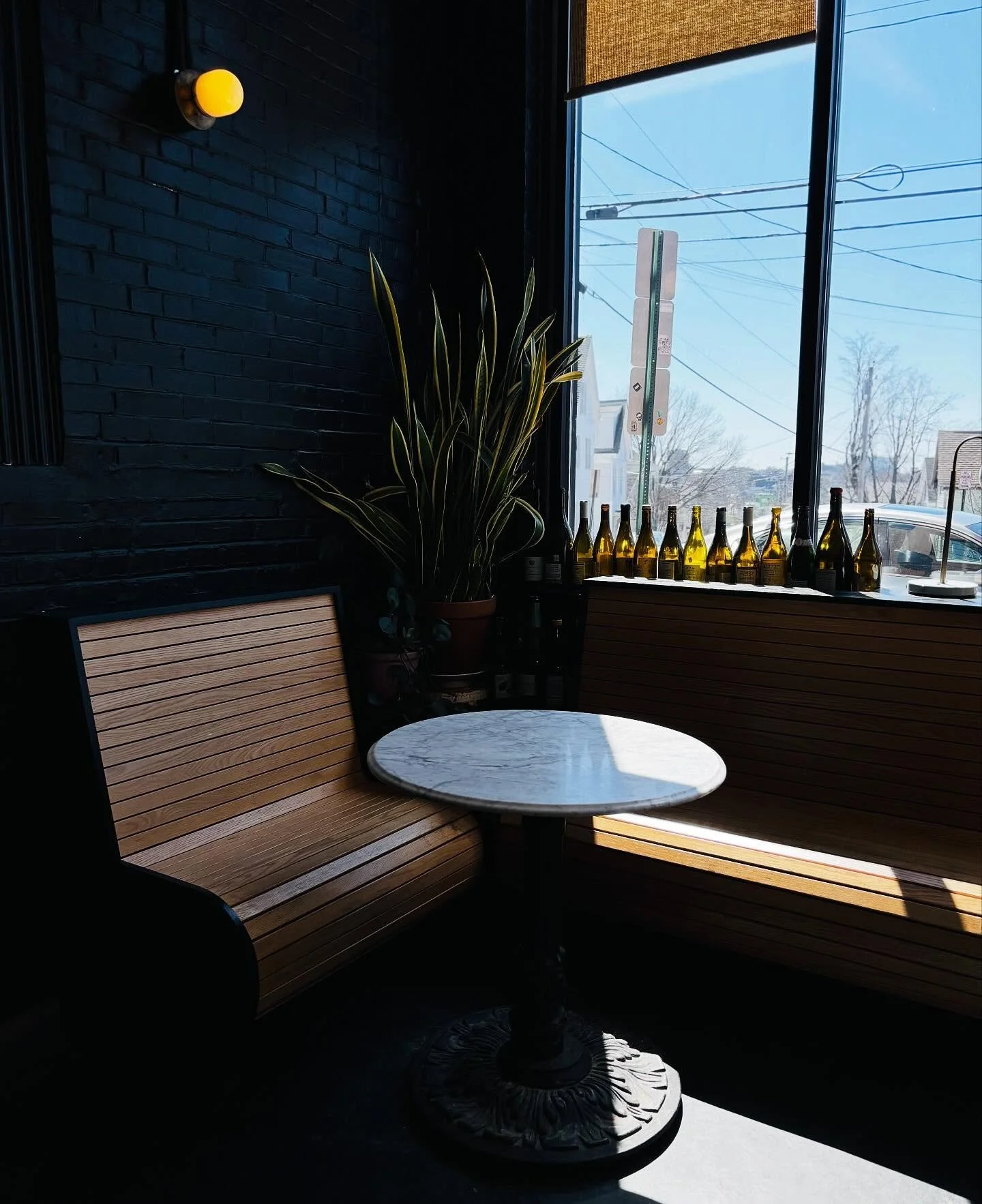 ‼️Free Friday Tasting &mdash; 3-5pm‼️
Willamette Valley Terroir! Leyla from @daywines is visiting from Oregon and we&rsquo;re excited to welcome her to M&amp;L. As always, 10% off tasting wines during the tasting 

Shop &amp; bar open regular hours 1