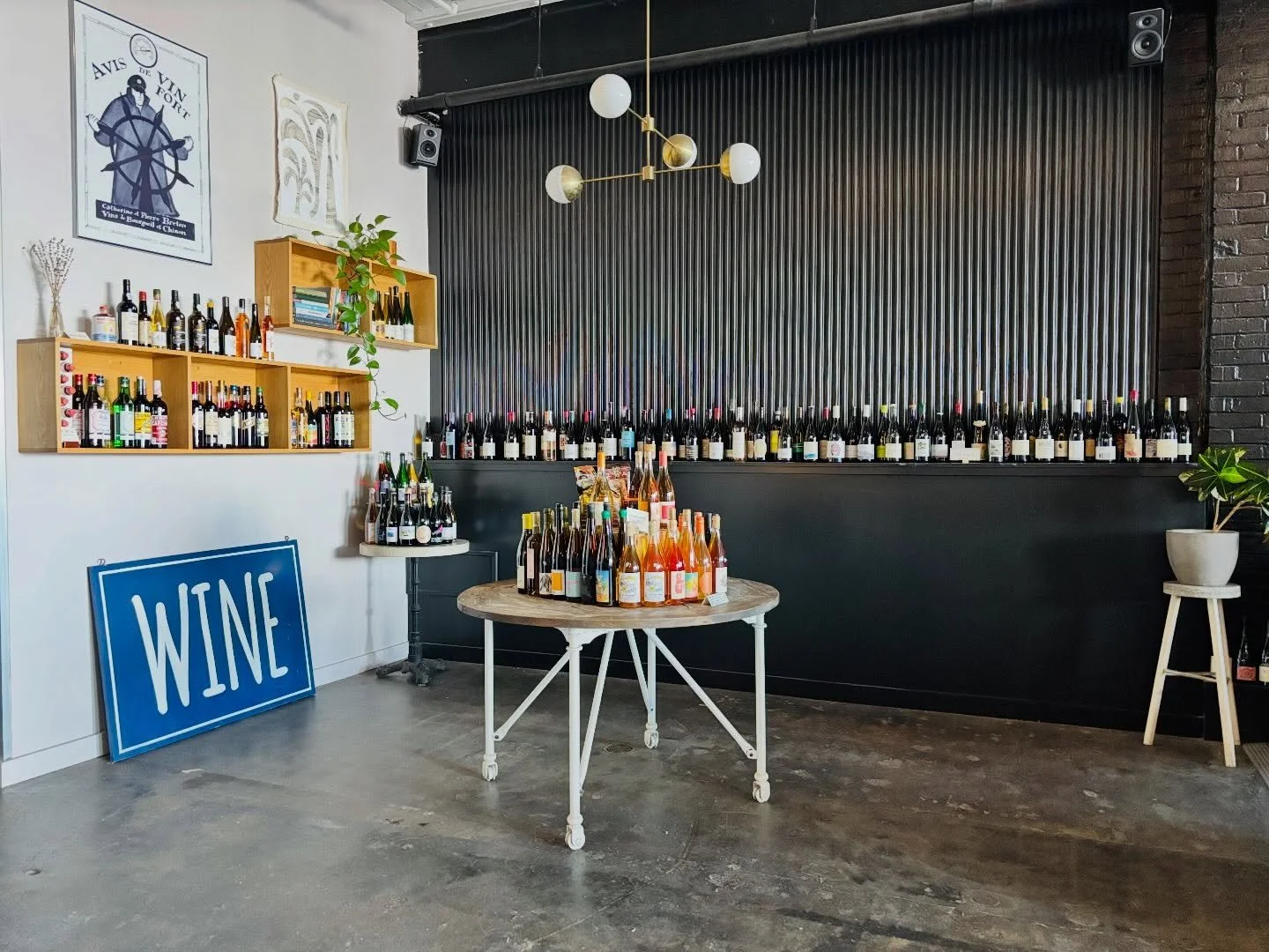 A shelf full of last bottles, waiting to find their homes 🦄✨

We&rsquo;re open all week&mdash;stop by, browse, and let us help you find something unforgettable.

See you at the shop🍷