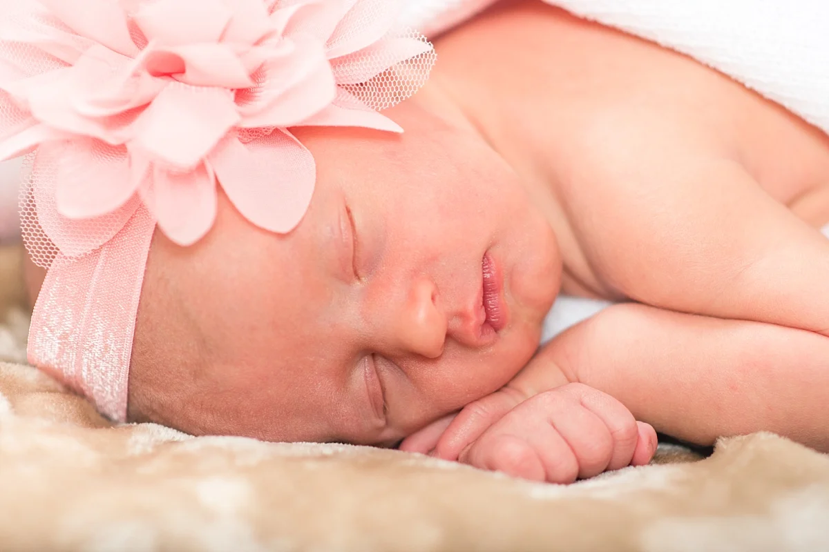 Welcome to the world baby girl! May life bring you much joy and peace!