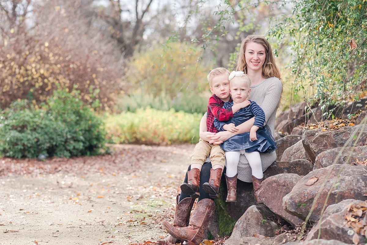garden family portraits at turtle bay_0053.jpg