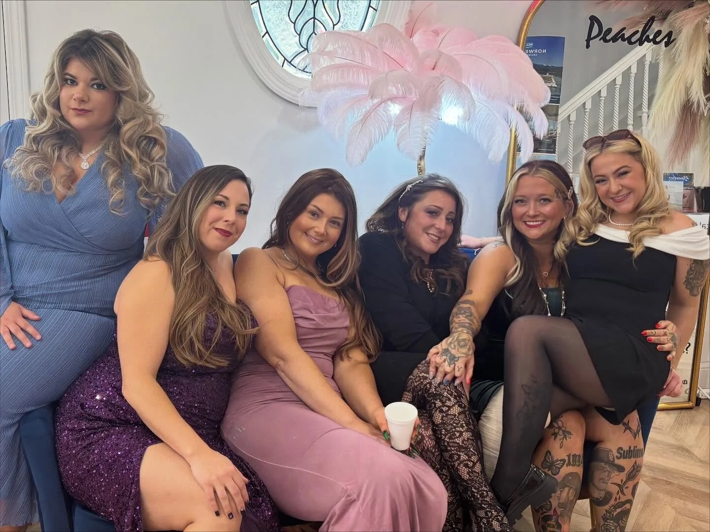 Having so much fun at the party come join us lots of giveaways!!!🥰🎁🎂🎊🎉