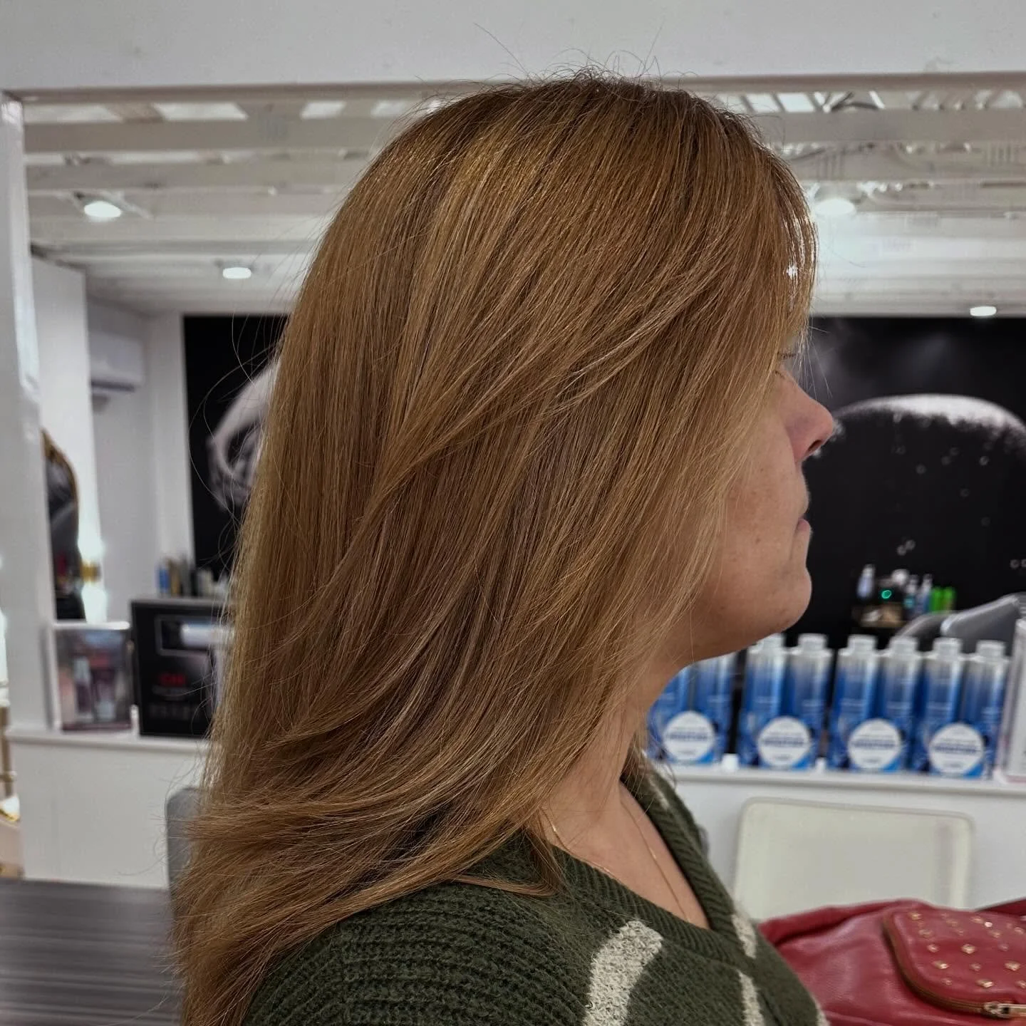 Afters and before by Katie! Color and cut 😍