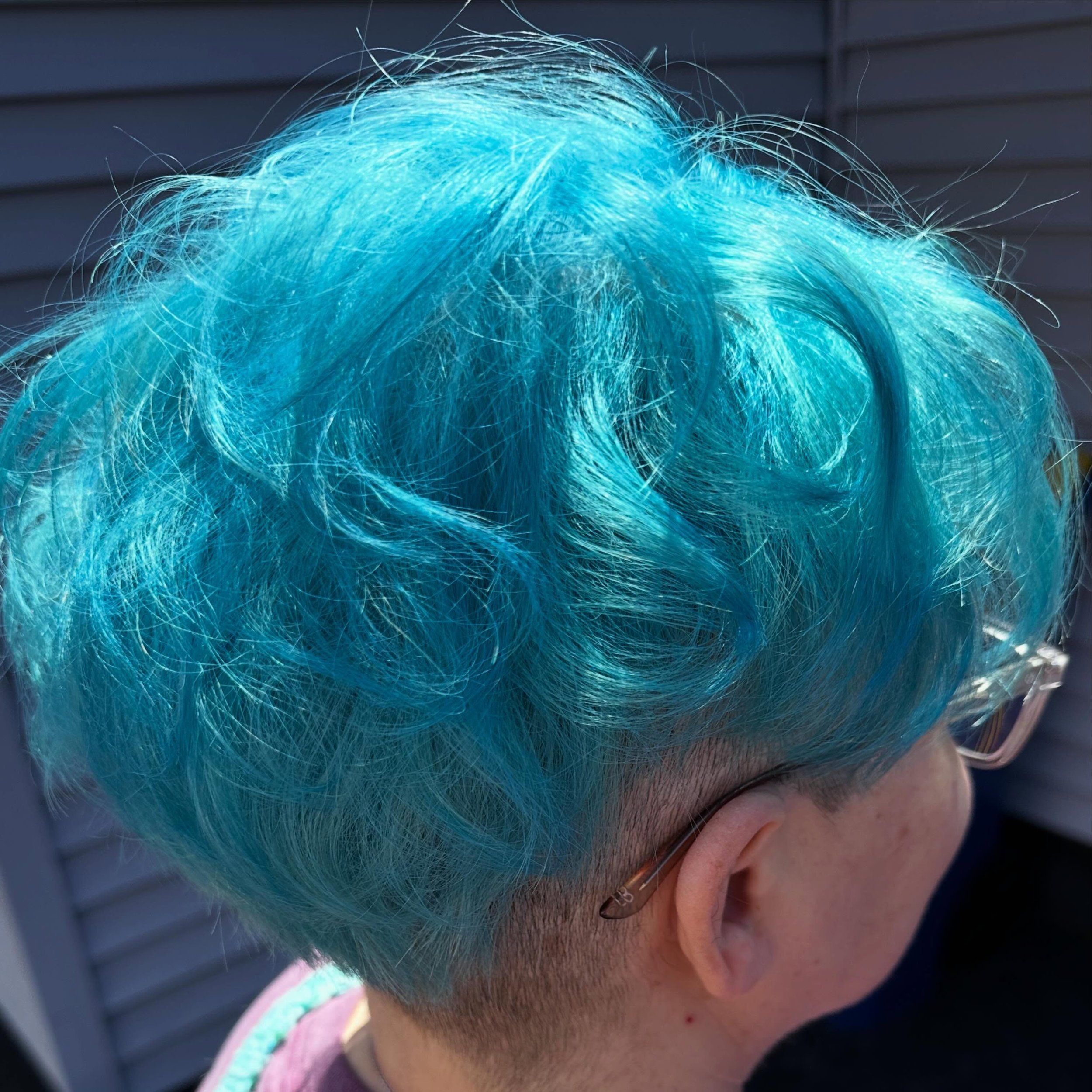 Beautiful vibrant color by Katie!💙🦋
