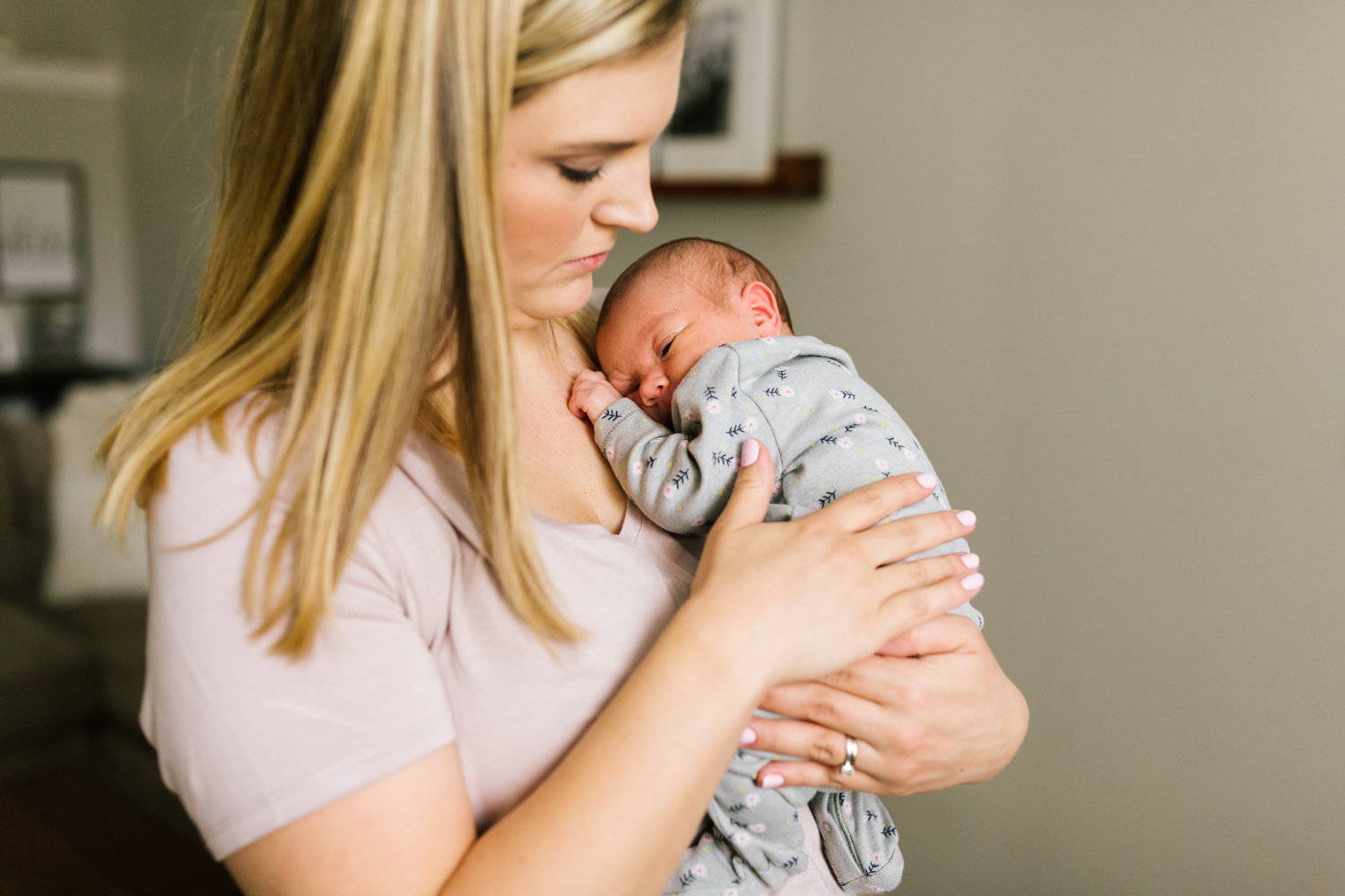 maple_valley_newborn_photographer-5.jpg