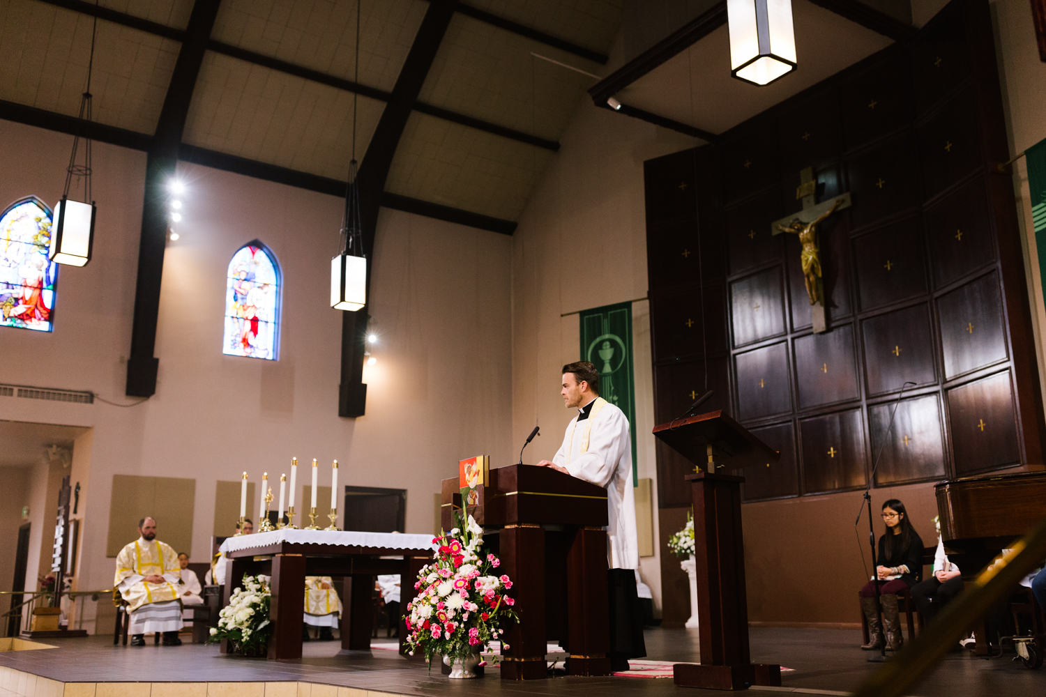 father_lou_first_mass_saint_anthony_renton-33.jpg