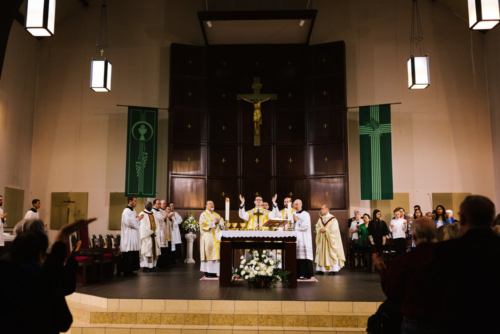 father_lou_first_mass_saint_anthony_renton-42.jpg