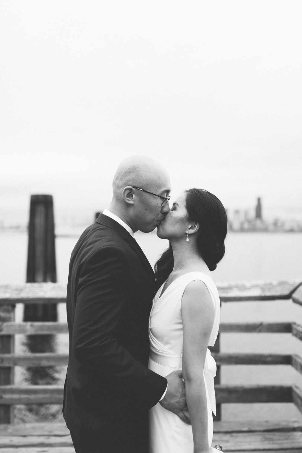 alki_seattle_waterfront_wedding-12.jpg