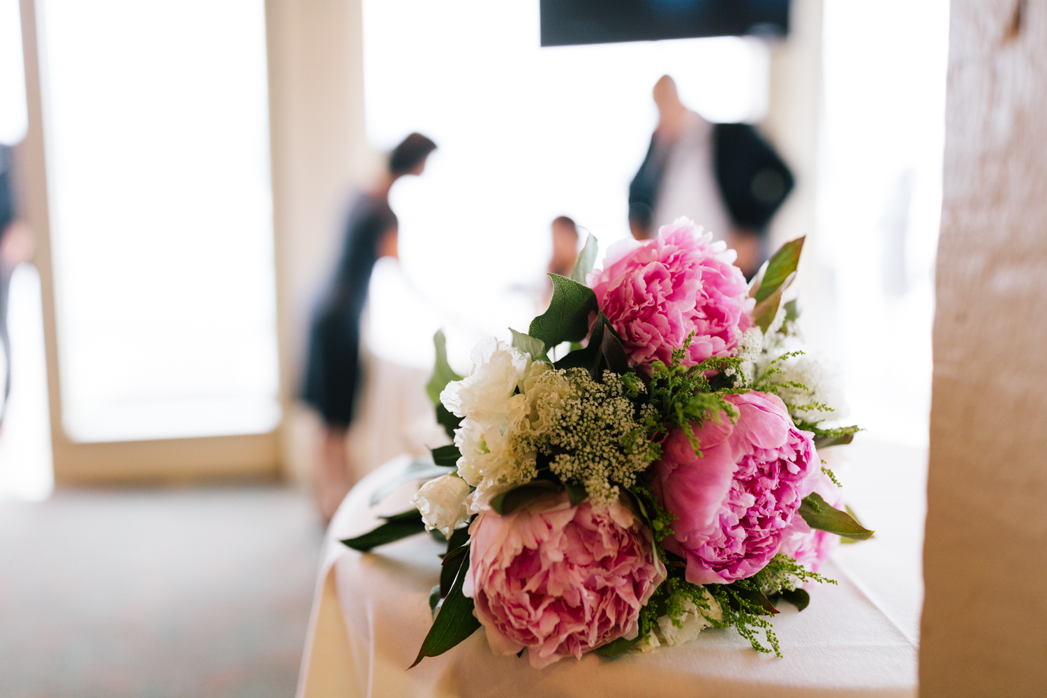 alki_seattle_waterfront_wedding-75.jpg