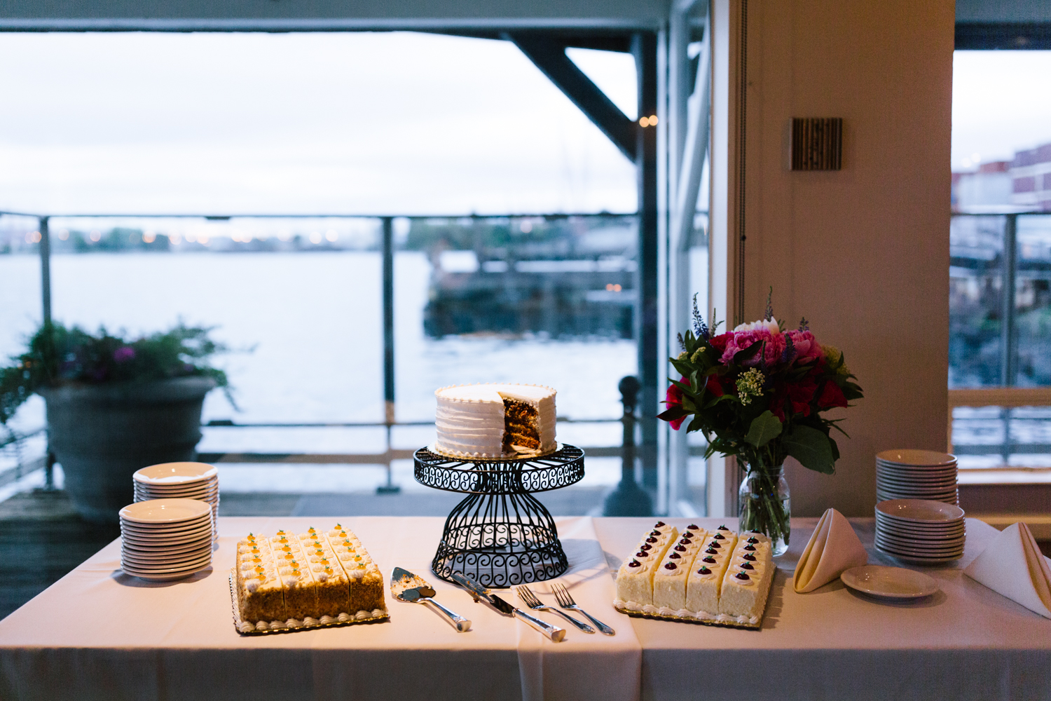 alki_seattle_waterfront_wedding-85.jpg