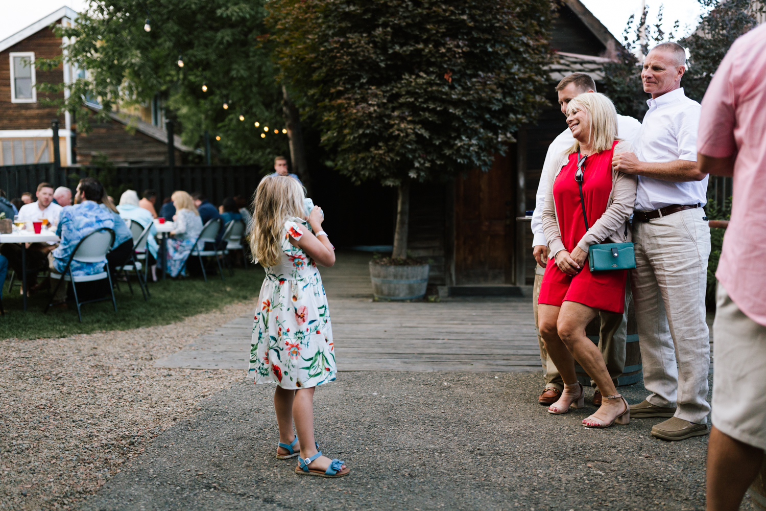 seattle_wedding_photographer_roslyn_outdoor_wedding-0975.jpg