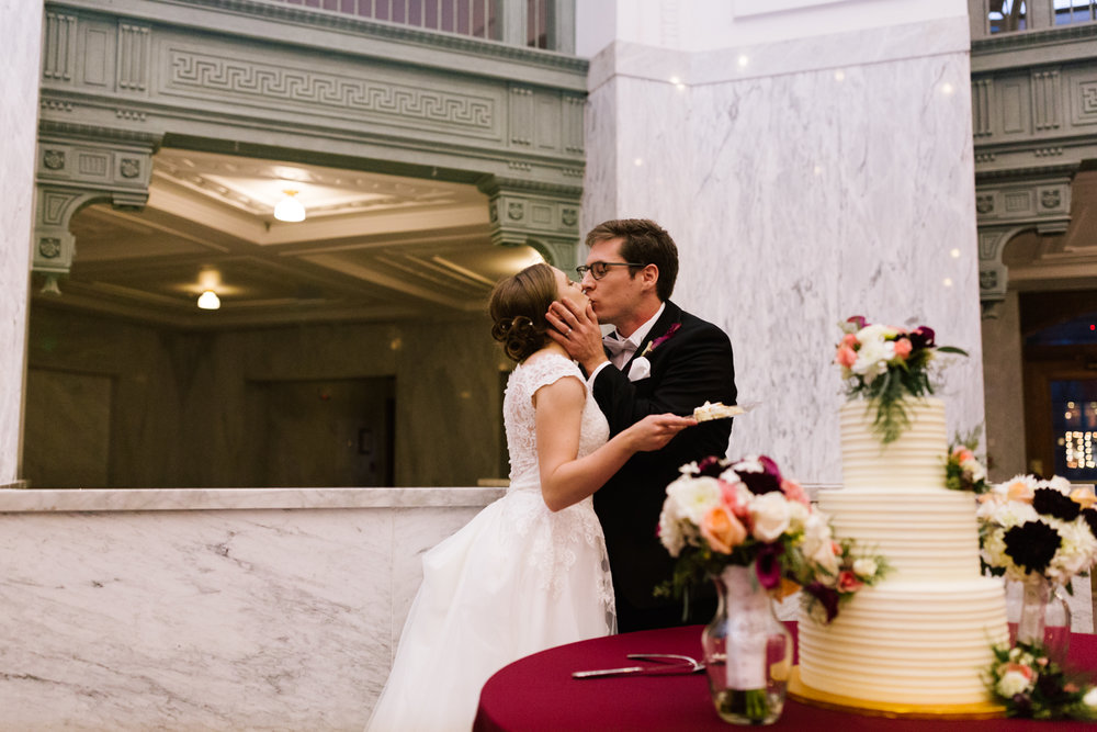 tacoma_wedding_photographer_union_station-0930-2.jpg