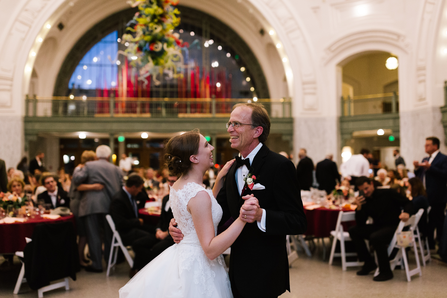 tacoma_wedding_photographer_union_station-1015.jpg