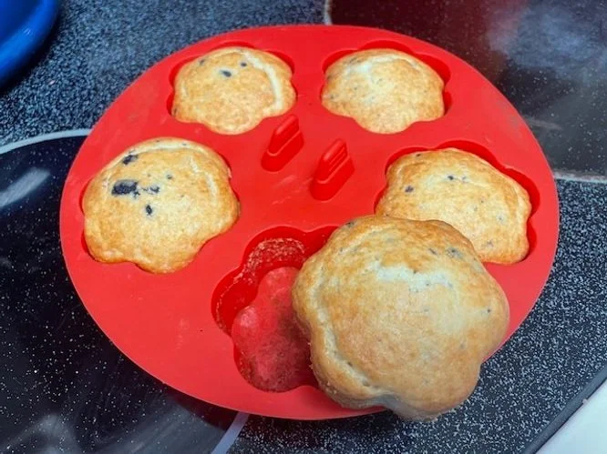 red silicone muffin pan