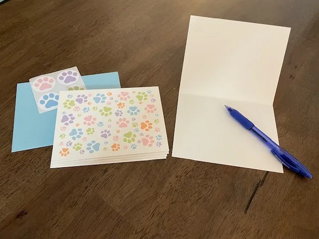 paw print cards