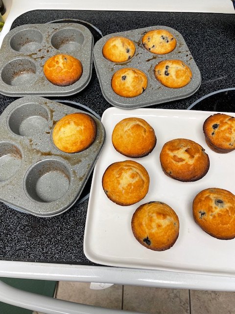 3 pack of small muffin tins