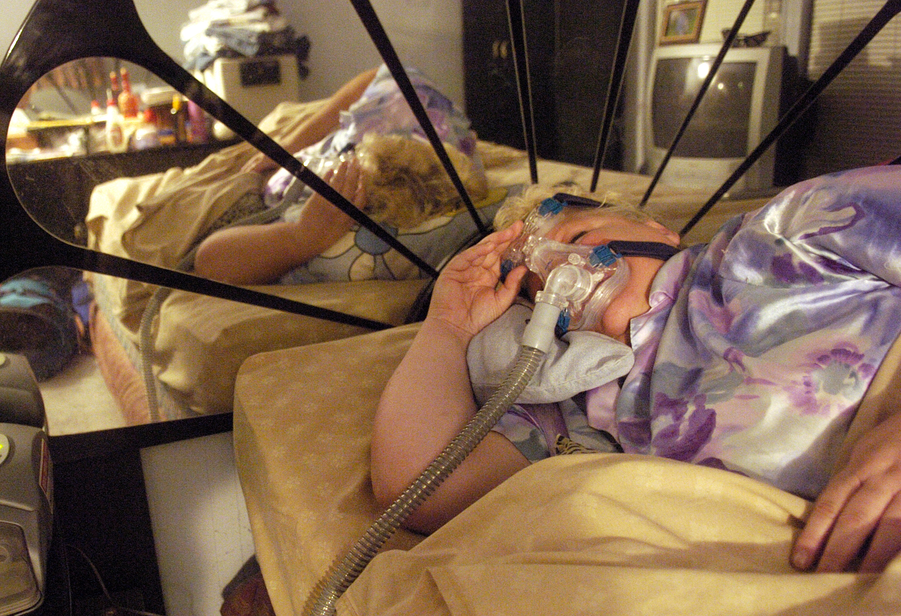 As a result of her weight, Deanna Bray has sleep apnia and needs a machine to help regulate her breathing so she can sleep through the night. She also has high blood pressure, acid reflux and borderline diabetes.