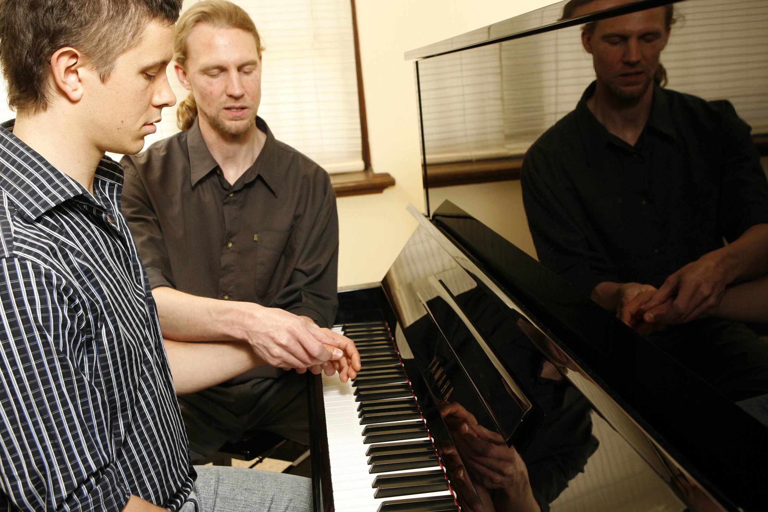 May 8th, 2020 Workshop in adressing pain associated with piano playing.