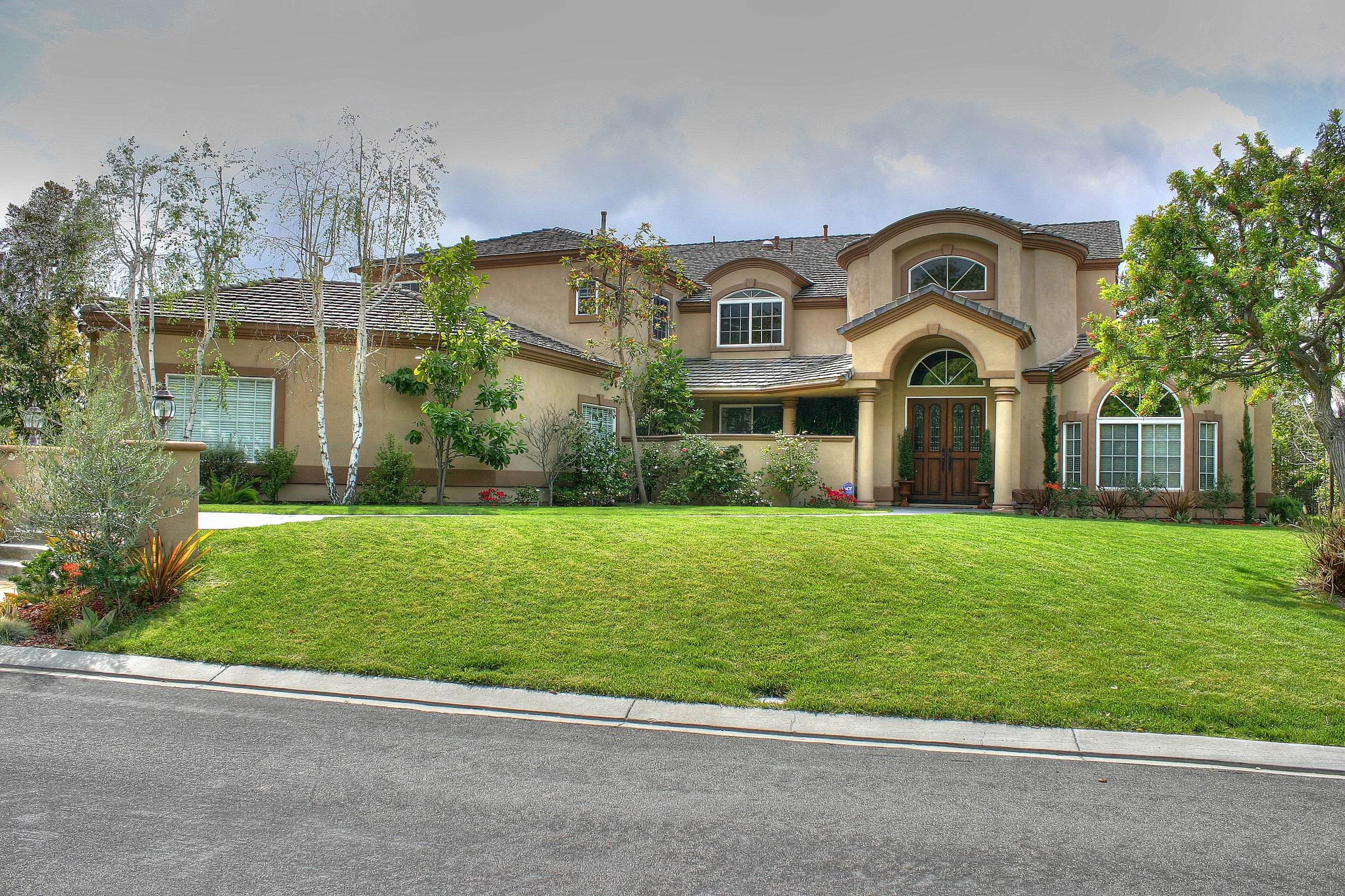 27     Front House  .jpg