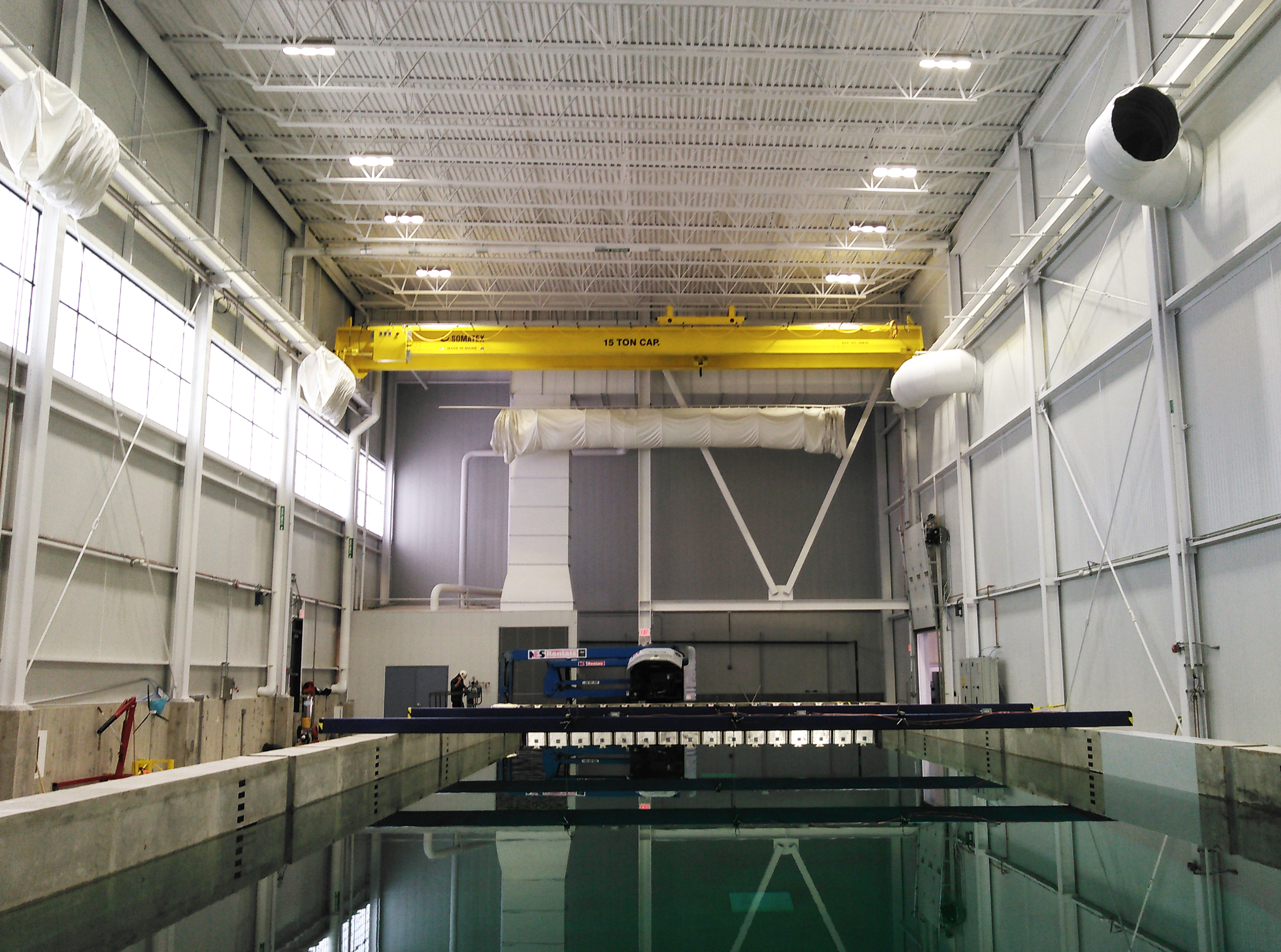 15 Ton TRDG Crane - Wind / Wave Facility