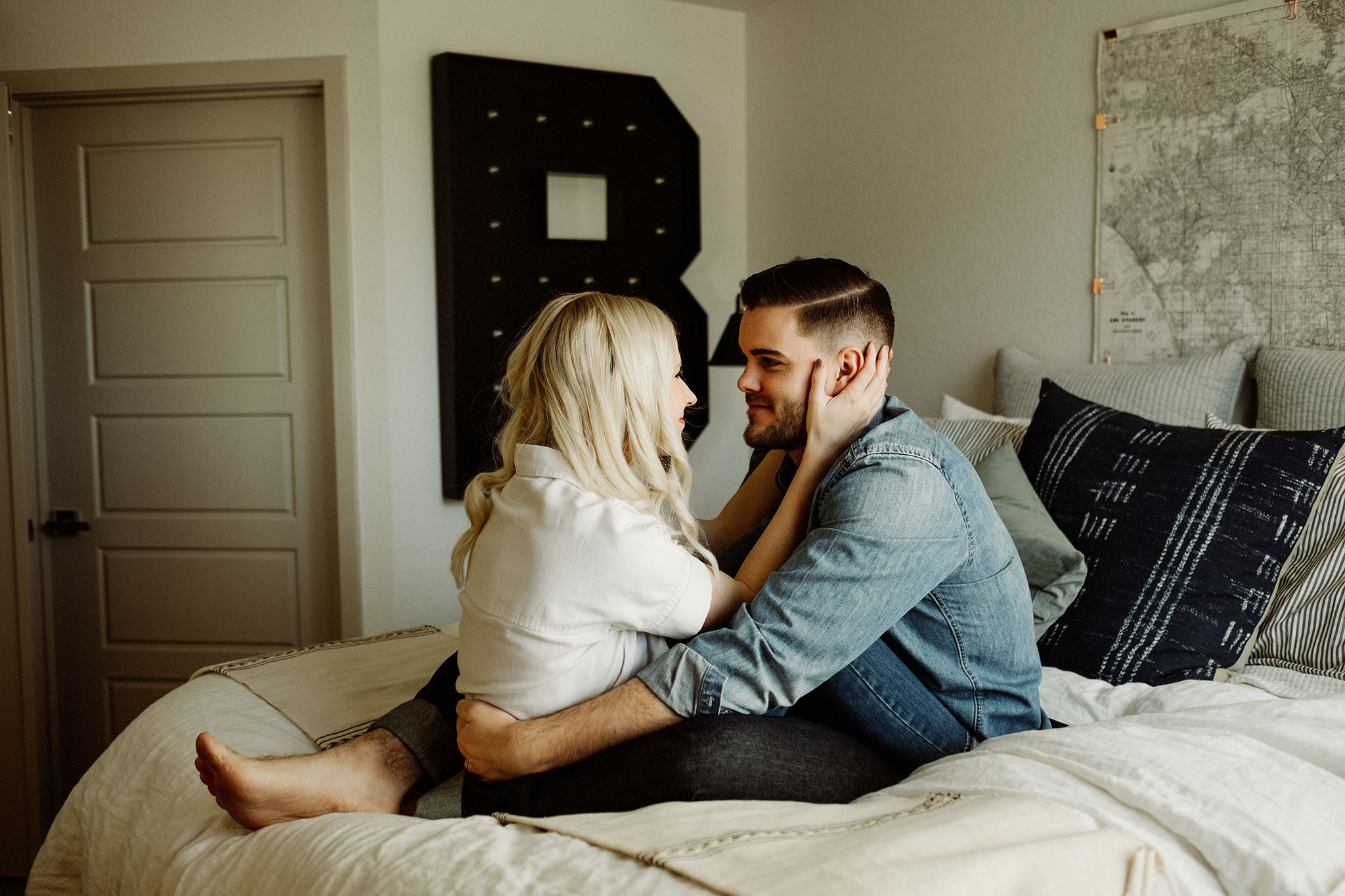 Arizona-in-home-session-wedding-photographer (30).jpg