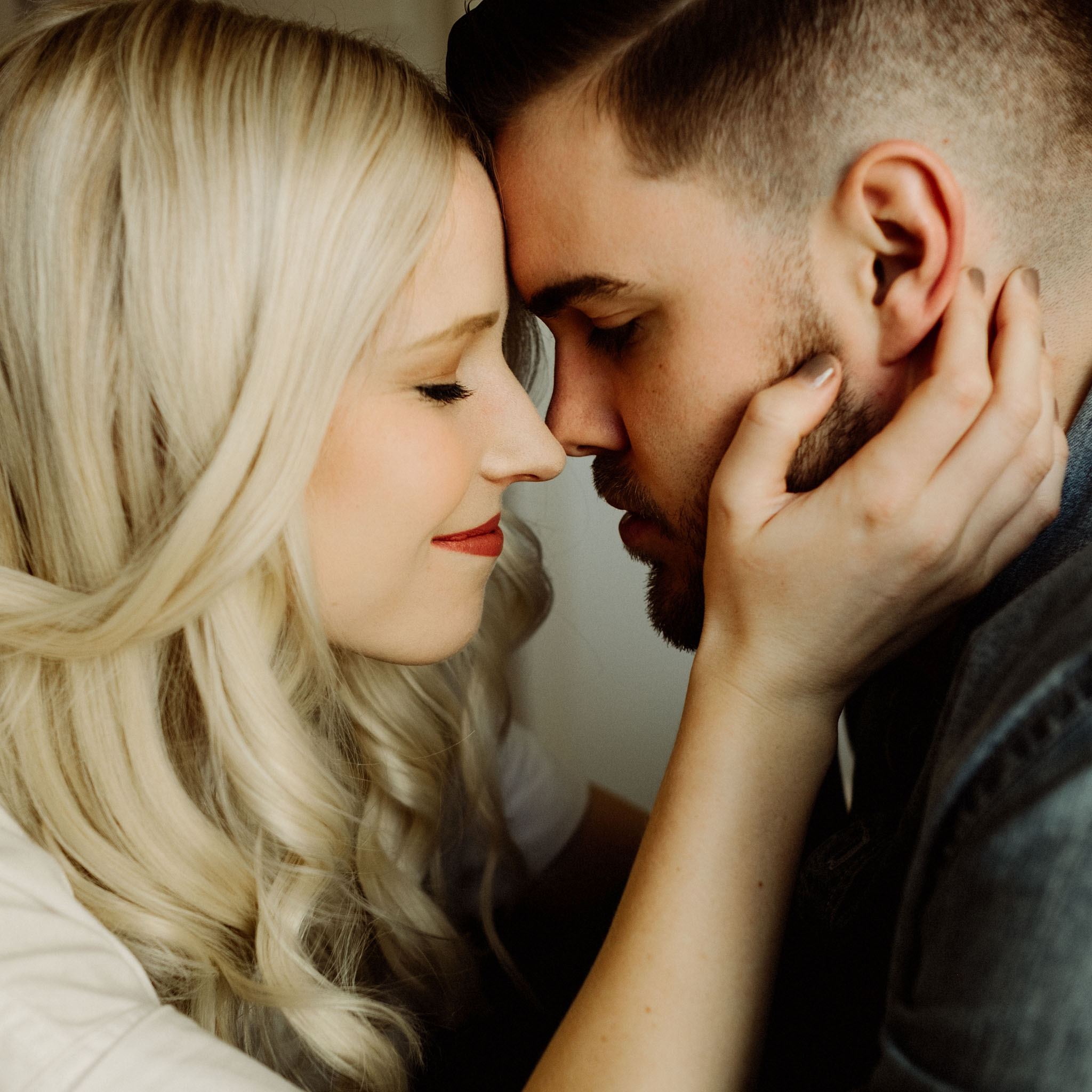 Arizona-in-home-session-wedding-photographer (31).jpg