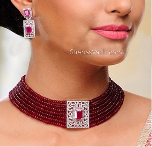Fela Pendent Set with Earrings