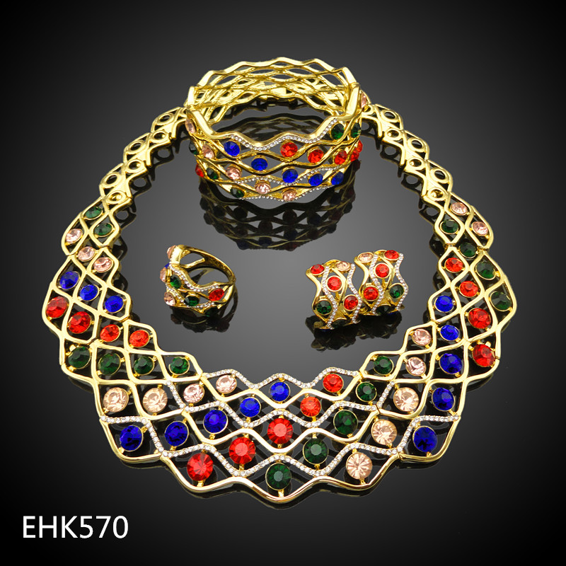 Maikiki Necklace Set