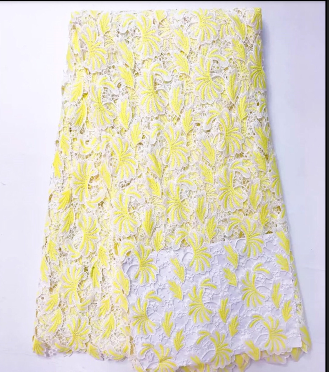 Shiipa eyelet Cord