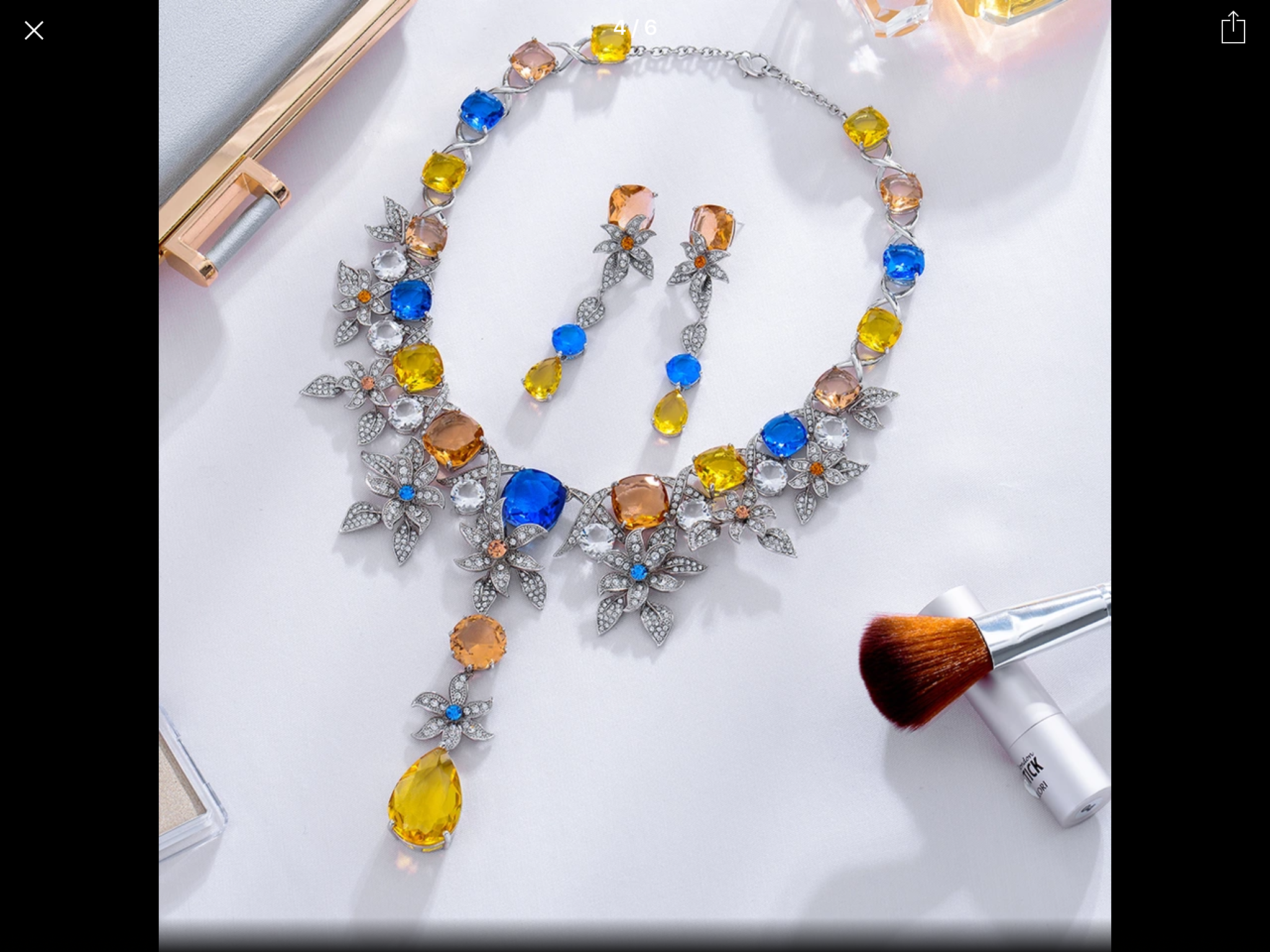 Coco crystals necklace