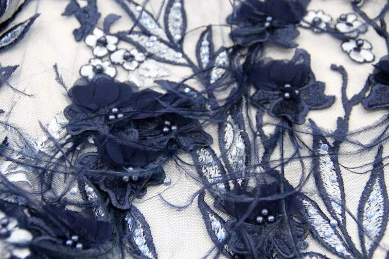 Fadila feathers & beaded French lace