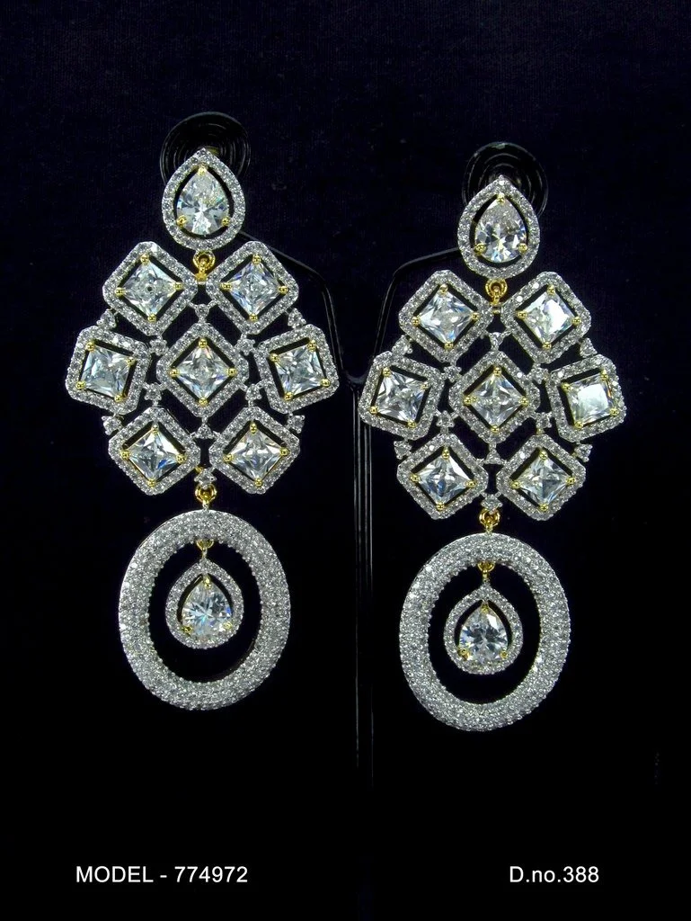 Kyle Statement Earring