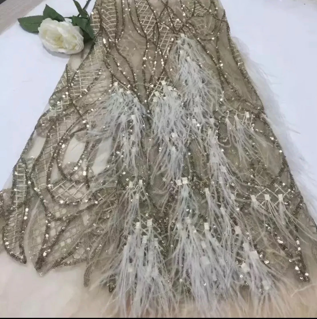 Faria Feathers Moderately Sequined 3DFrench lace