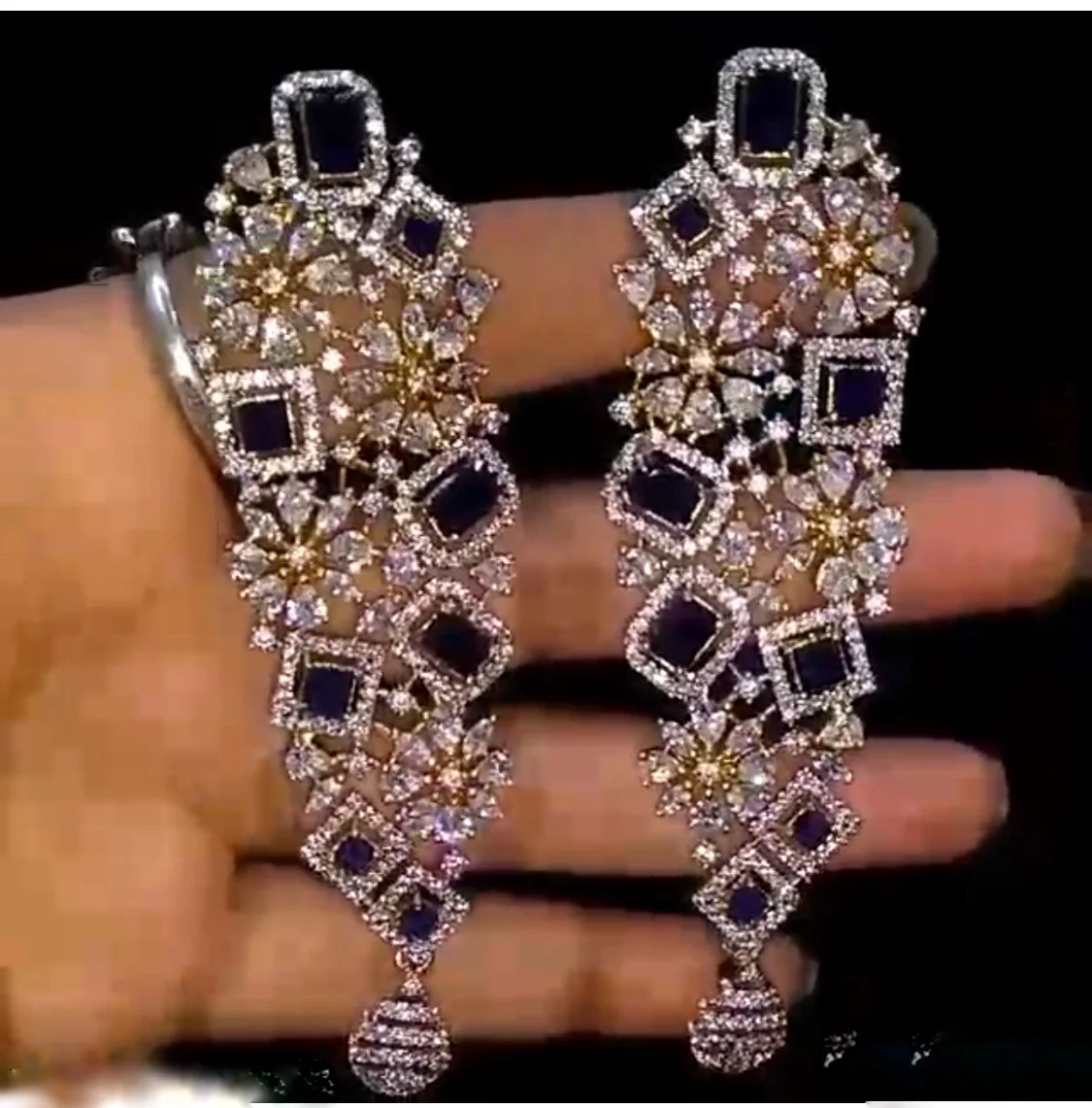 Venus Statement Earring