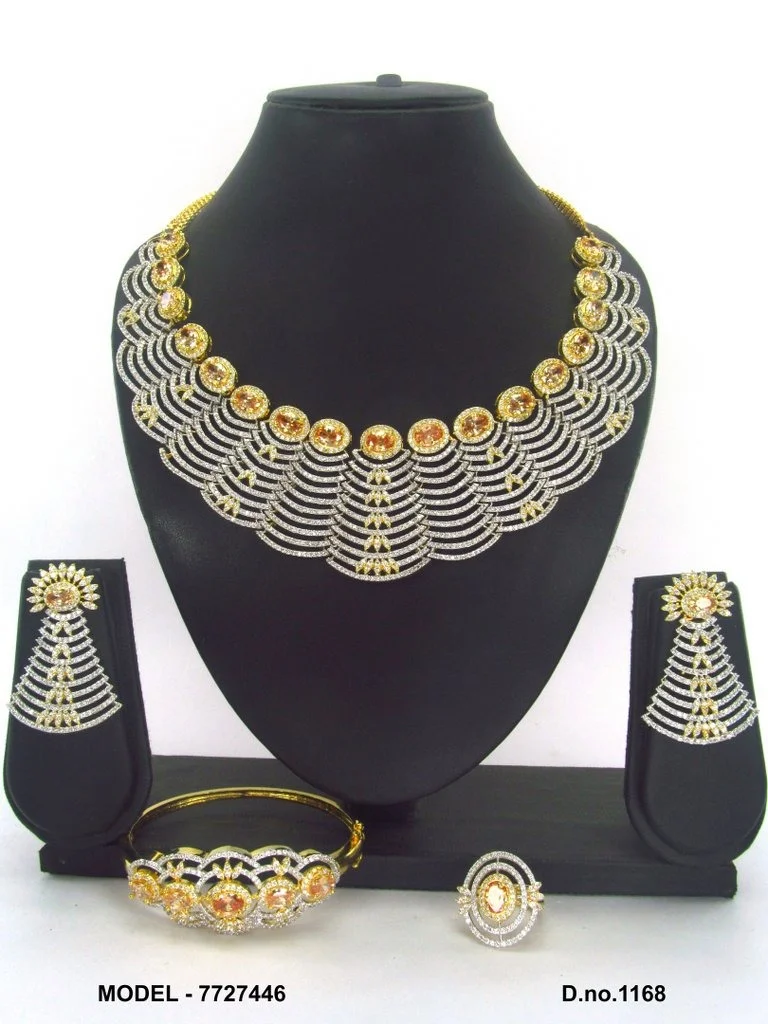 Tanweer Collar Necklace Set