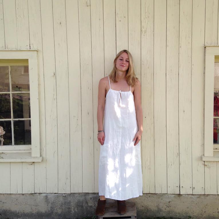 whitemuse2.jpeg