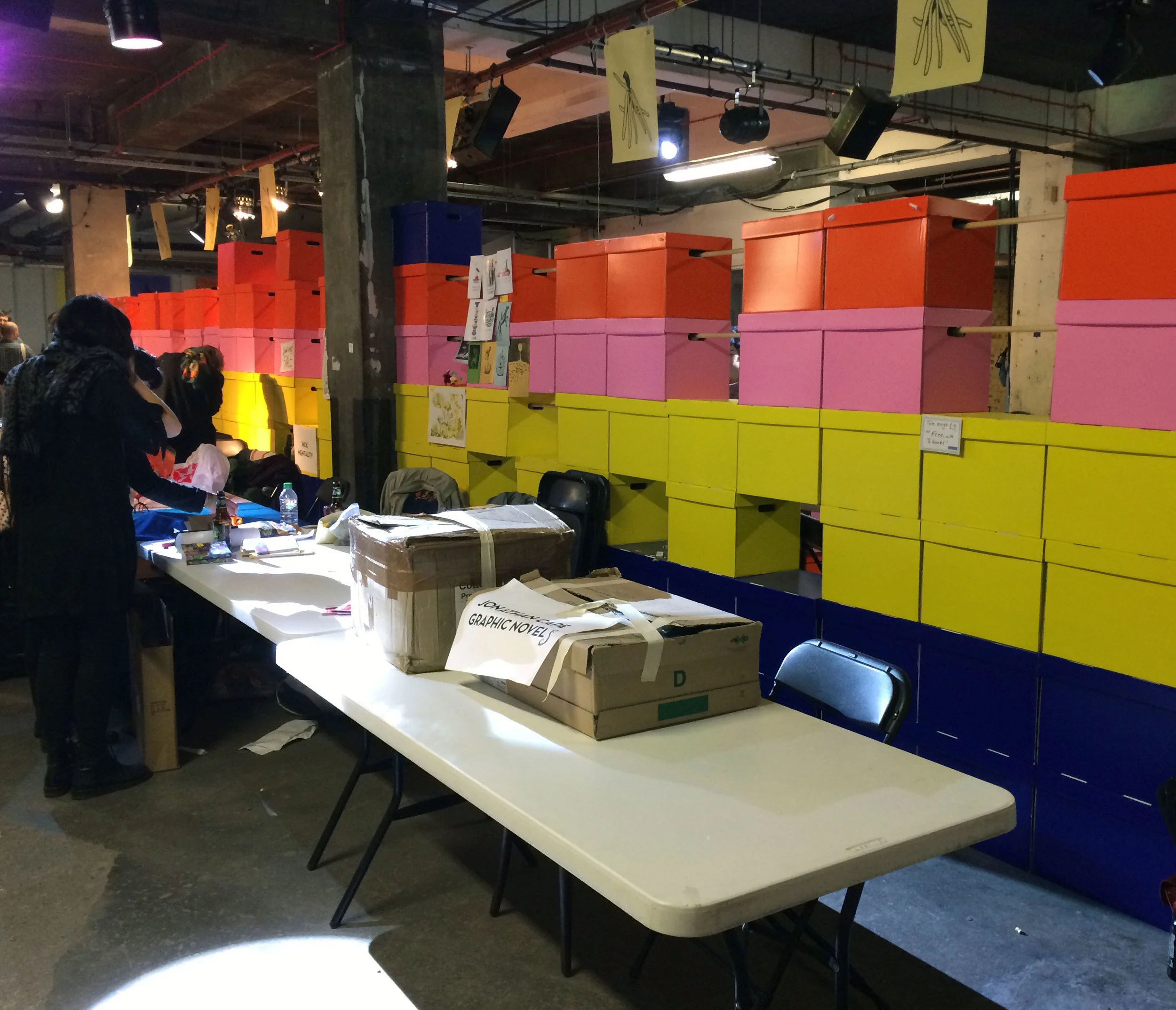 image_box_wall.jpg