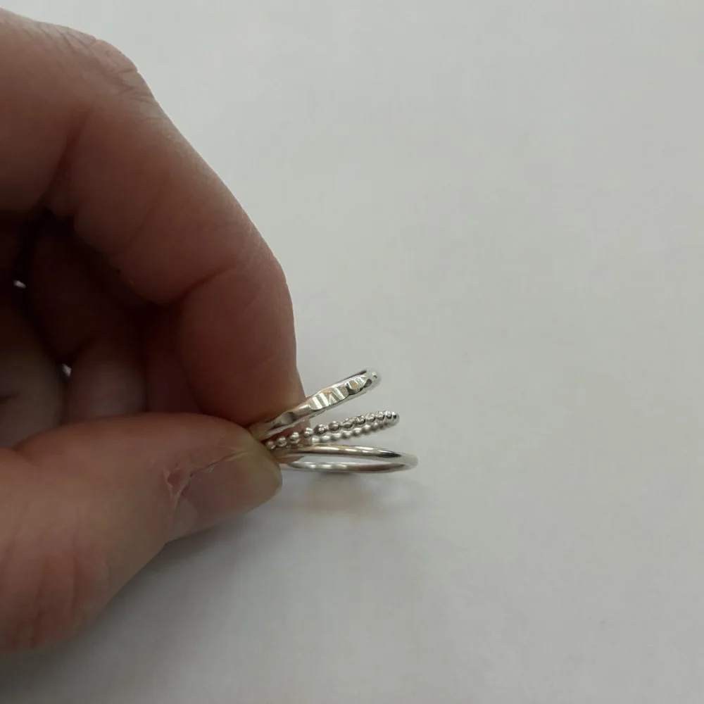 make a ring 2.jpg (Copy)