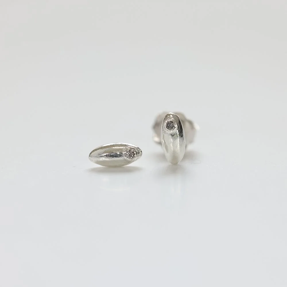 silver pebble studs.jpg