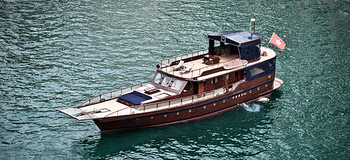 Michelangelo Luxury Junk Boat