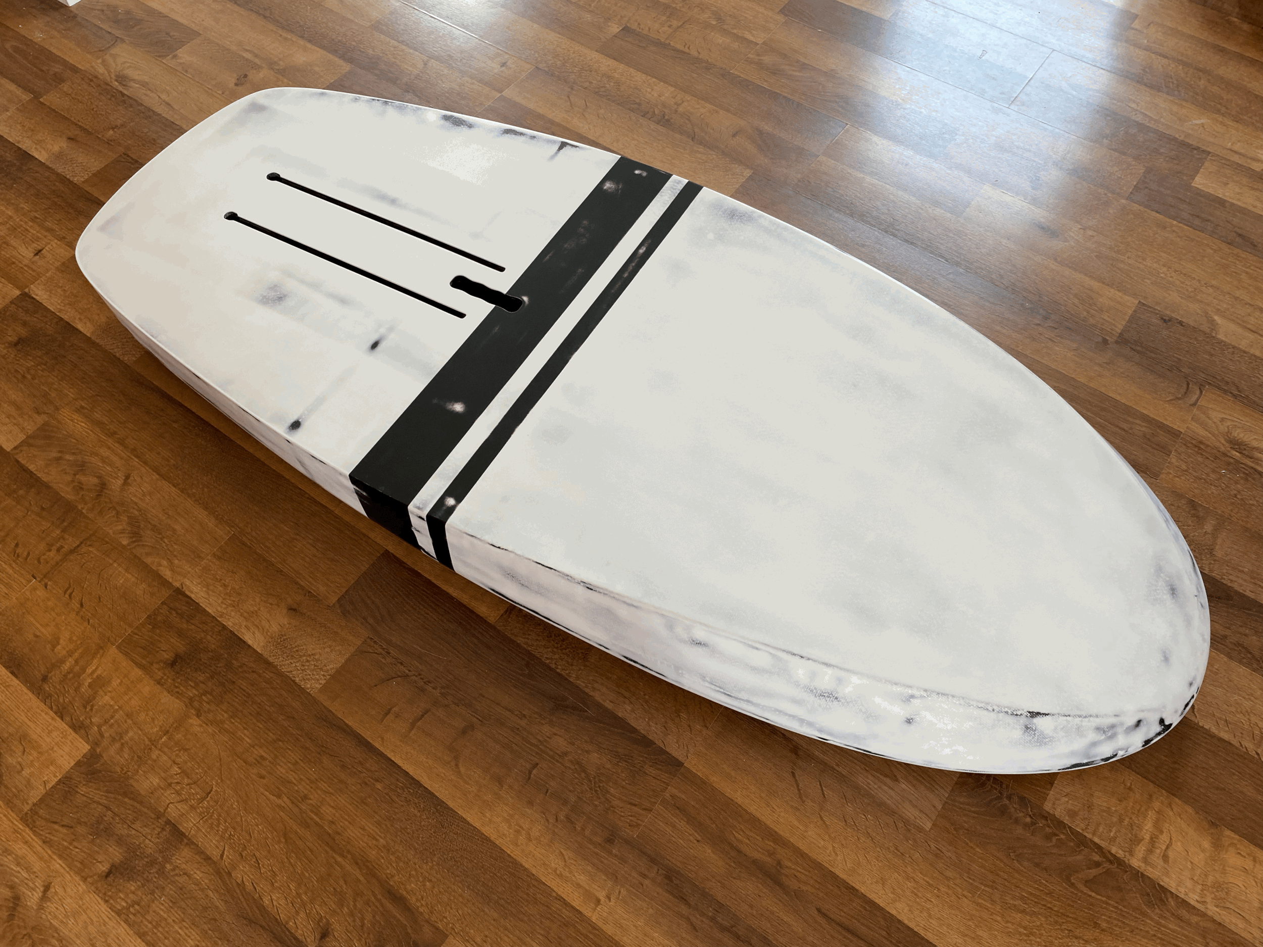 Camet Foilboard white tracks signboard