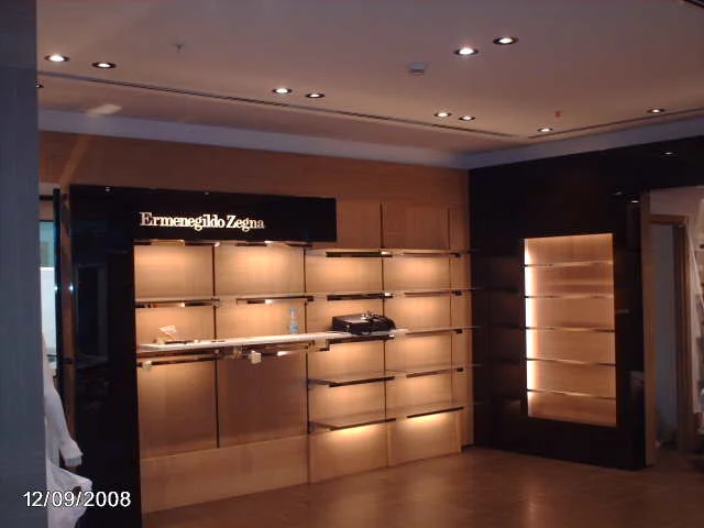 zegna store.JPG