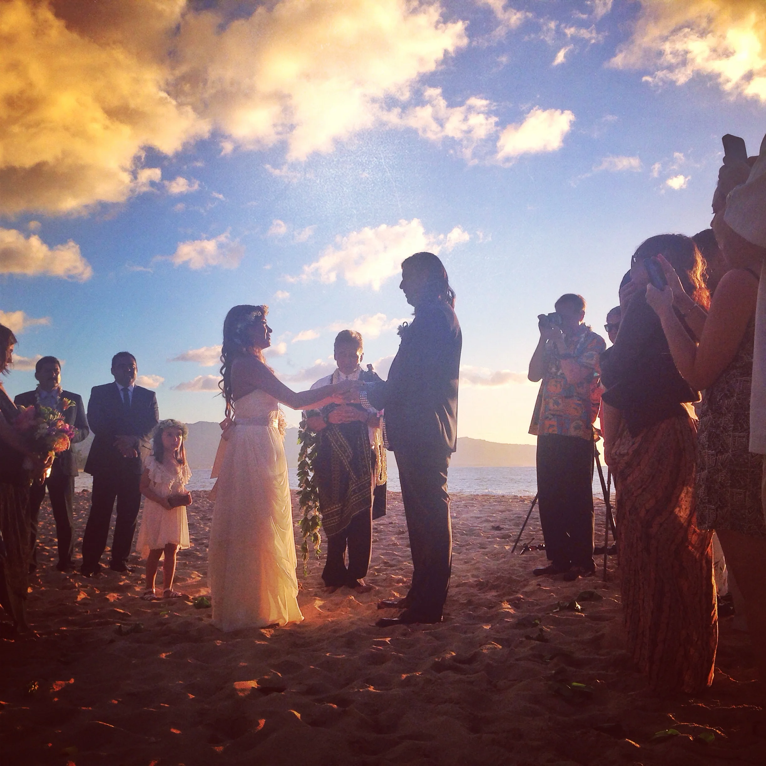 oahu-sunset-beach-ceremony