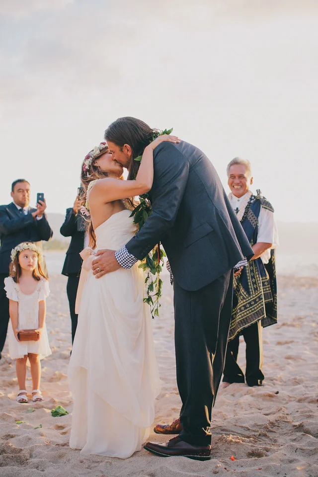 hawaii-beach-wedding