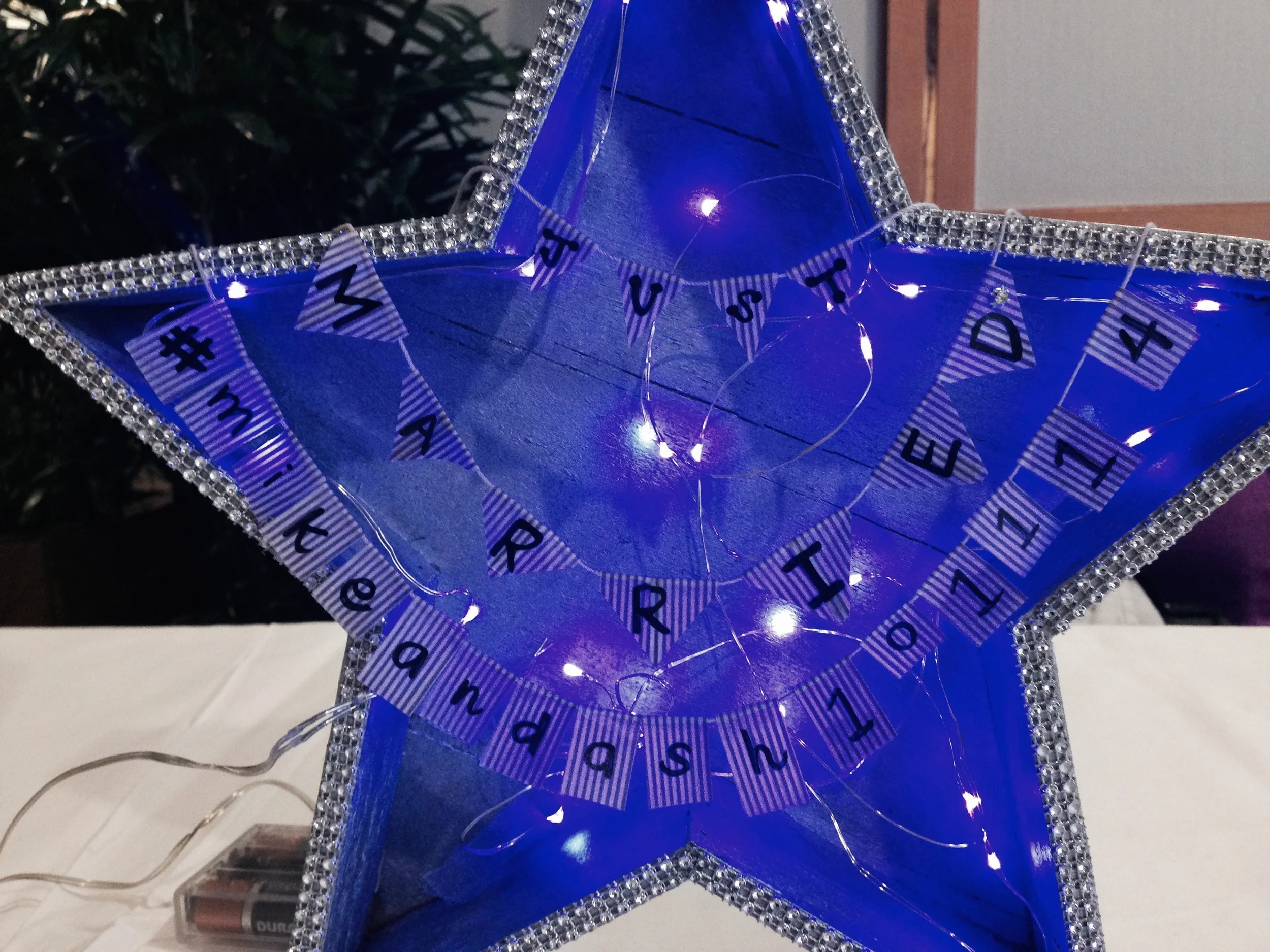 mike-ashley-oahu-wedding-decorations-reception-diy