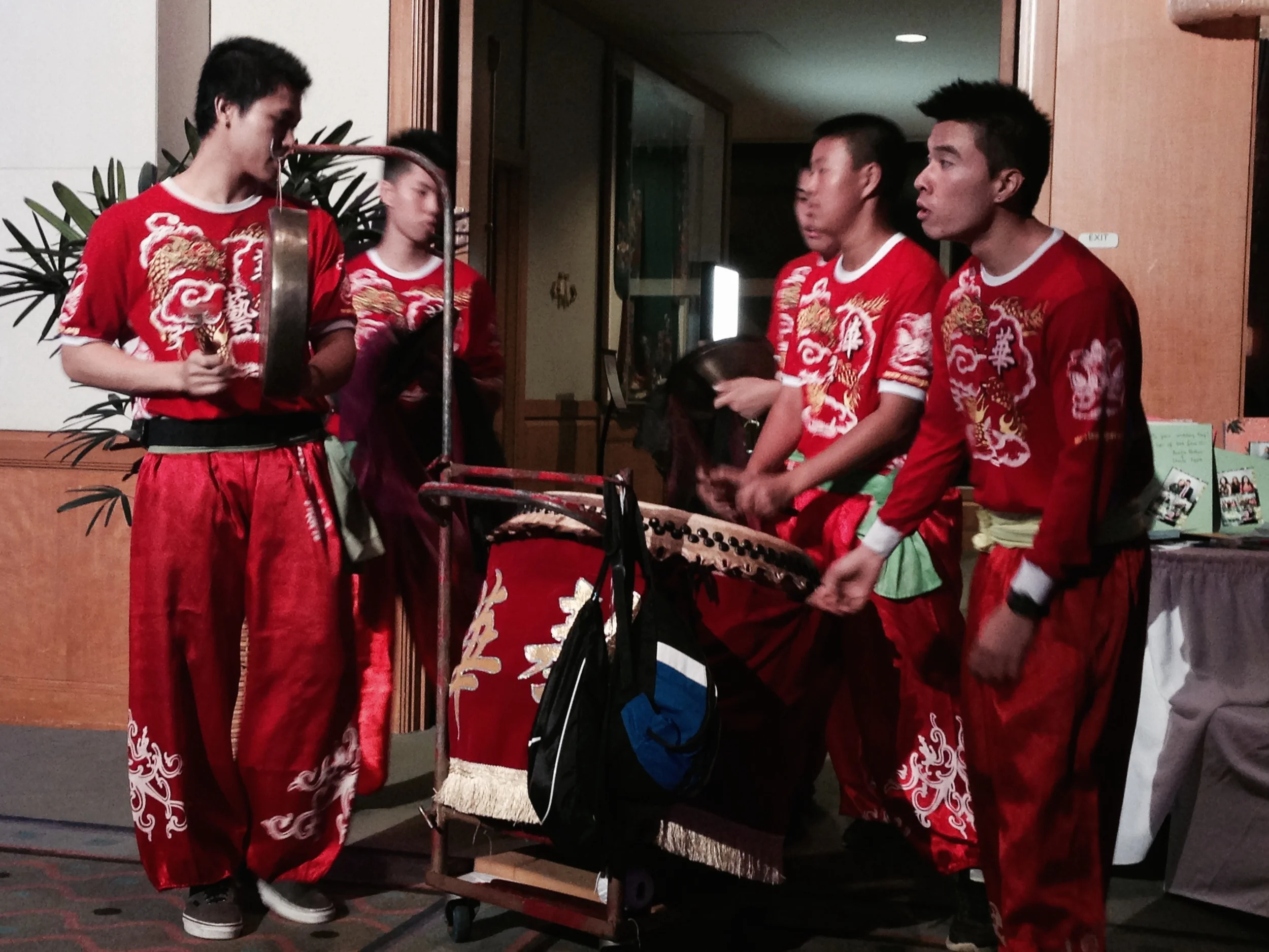 mike-ashley-hawaii-prince-hotel-reception-lion-dance-Wah-Ngai-Lion-Dance
