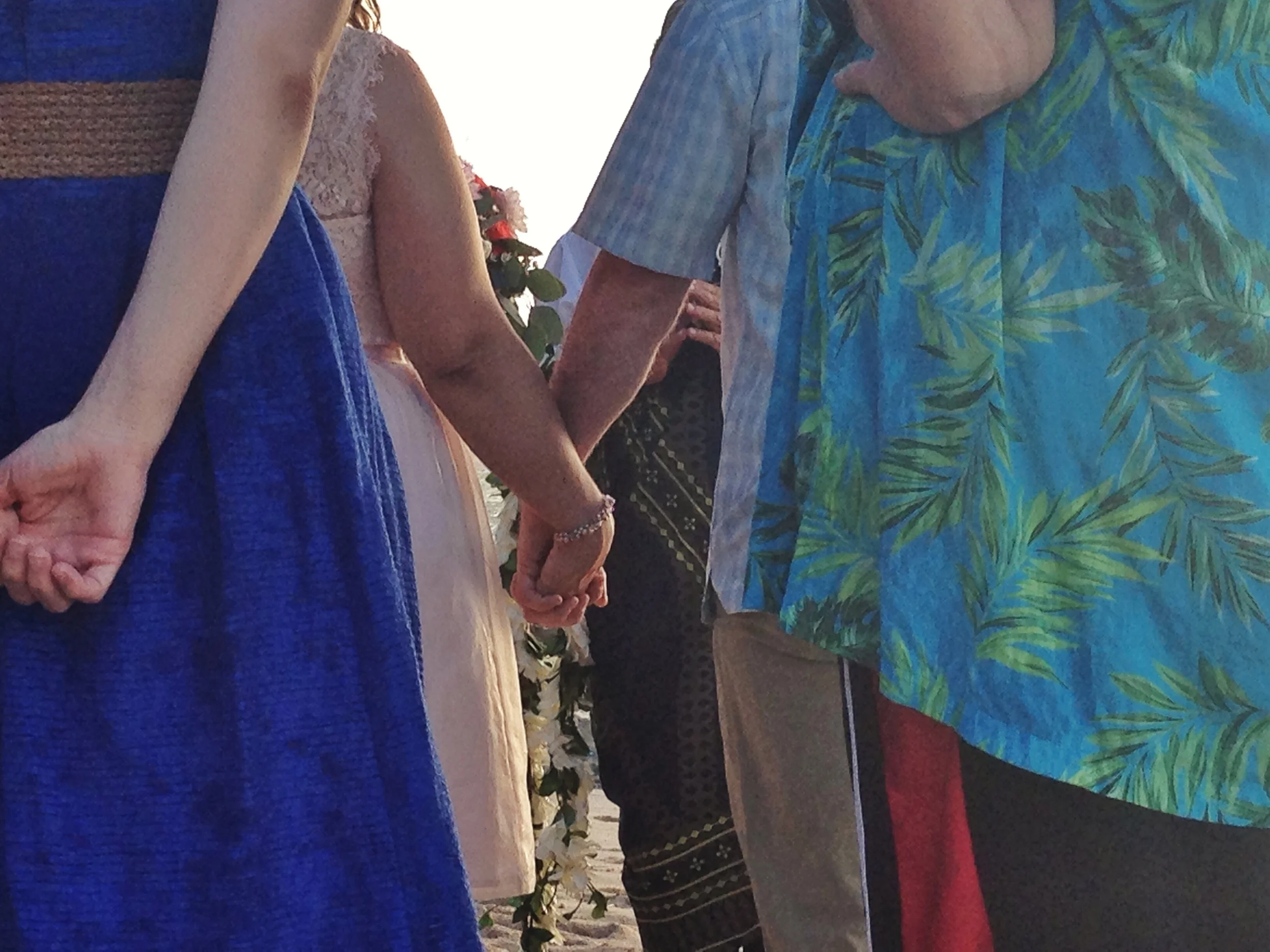 north-shore-beach-wedding-hawaii-ceremony